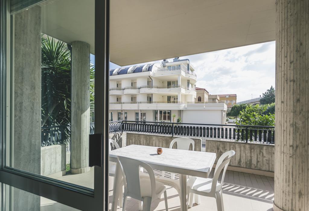 Hotel Principe Residence Vasto Kültér fotó