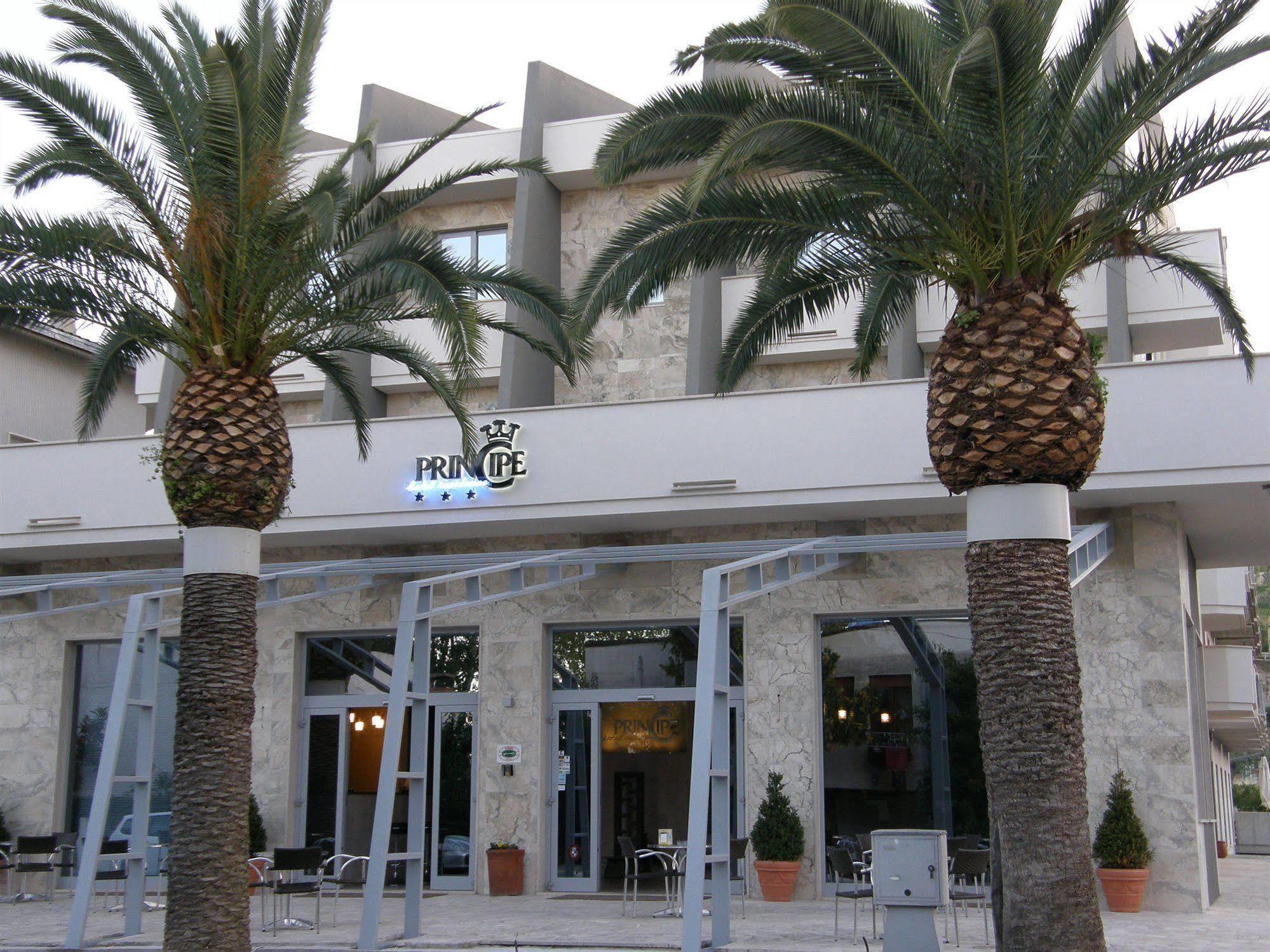 Hotel Principe Residence Vasto Kültér fotó